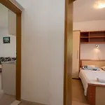 アパート Vita Apartments *