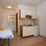 Vita Apartments アパート Žrnovo