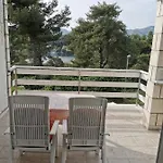 Vita Apartments * Žrnovo