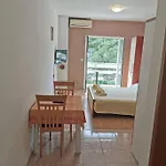 Vita Apartments * Žrnovo