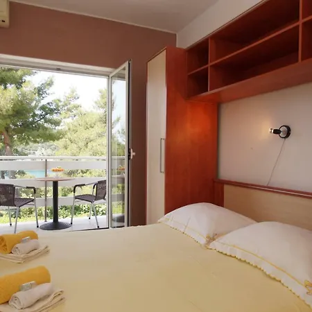 Vita Apartments Апартаменты Zrnovo