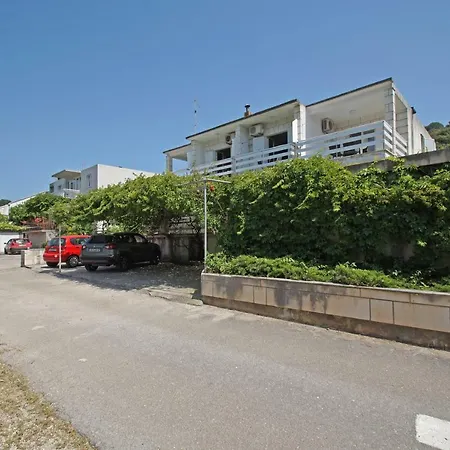 Appartement Vita Apartments Zrnovo